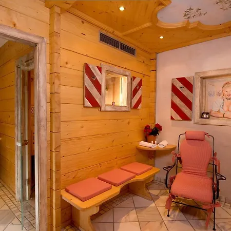 Garni Haus Tyrol 3*