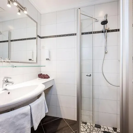 Garni Haus Tyrol 3*