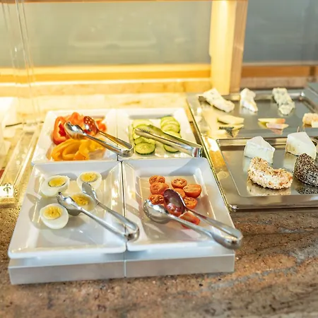 Hotel Garni Haus Tyrol